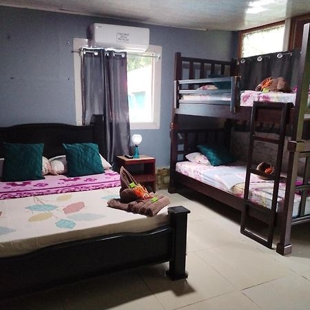 Cabins Yafeth Osa Drakes Bay Екстериор снимка